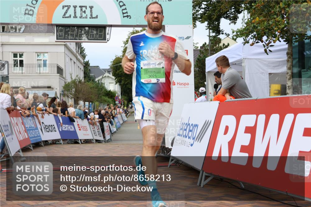 31.08.2025 - 21. Blankeneser Heldenlauf Strokosch-Dieckow http://msf.ph/oto/8658213 31.08.2025 10:51:45 Ziel 3627, 3021 meine-sportfotos.de