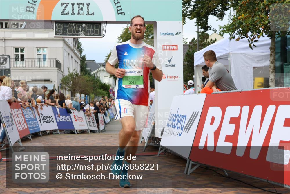 31.08.2025 - 21. Blankeneser Heldenlauf Strokosch-Dieckow http://msf.ph/oto/8658221 31.08.2025 10:51:45 Ziel 3627, 3021 meine-sportfotos.de