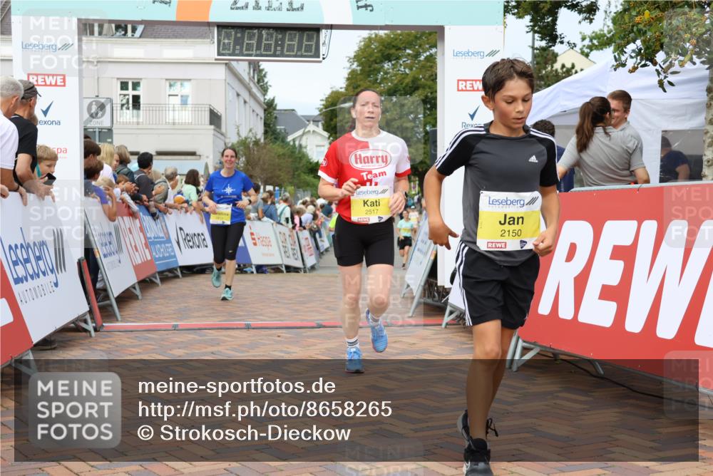 31.08.2025 - 21. Blankeneser Heldenlauf Strokosch-Dieckow http://msf.ph/oto/8658265 31.08.2025 10:27:12 Ziel 1101, 2111, 2150, 2236, 2205, 2521, 2517, 2413 meine-sportfotos.de