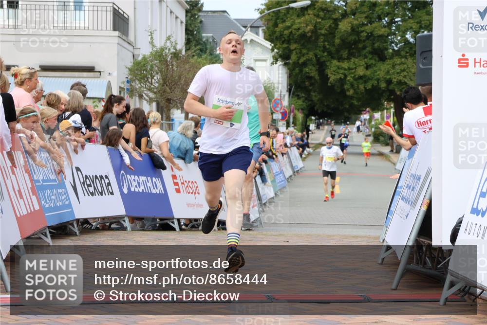 31.08.2025 - 21. Blankeneser Heldenlauf Strokosch-Dieckow http://msf.ph/oto/8658444 31.08.2025 10:51:18 Ziel 3388, 3292 meine-sportfotos.de