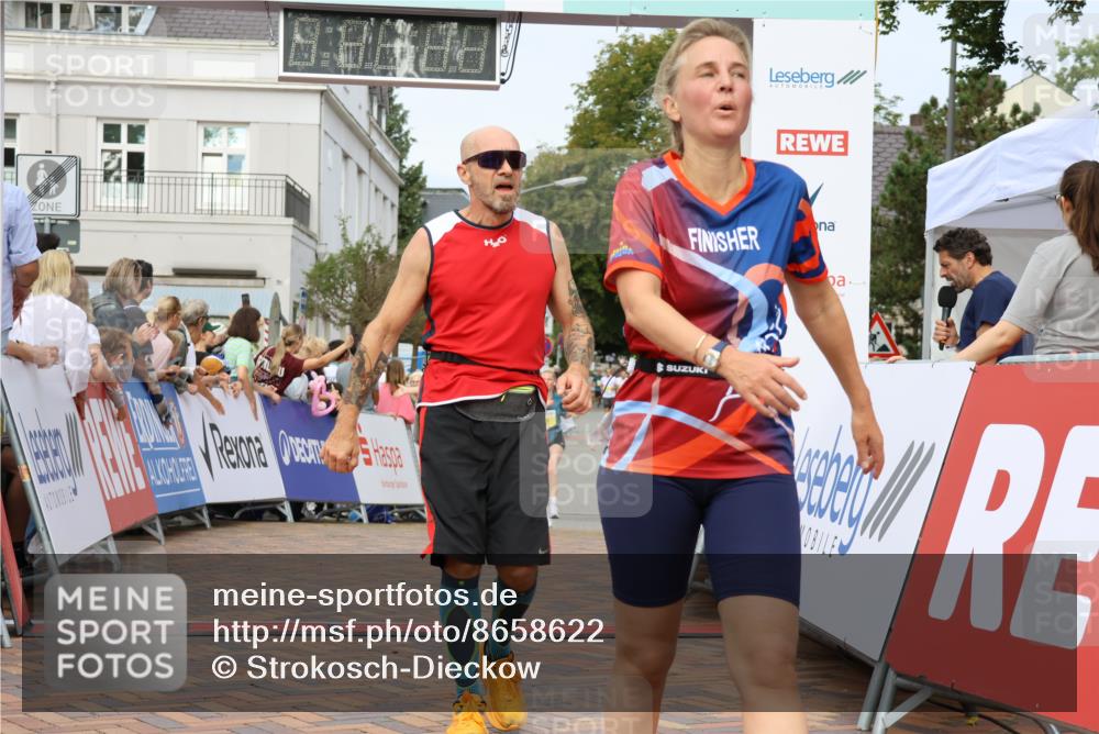 31.08.2025 - 21. Blankeneser Heldenlauf Strokosch-Dieckow http://msf.ph/oto/8658622 31.08.2025 10:26:15 Ziel 2162, 2046, 2252, 2671, 2564, 2447, 2467 meine-sportfotos.de