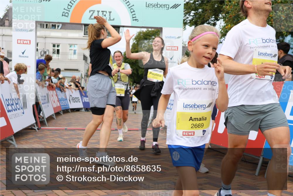 31.08.2025 - 21. Blankeneser Heldenlauf Strokosch-Dieckow http://msf.ph/oto/8658635 31.08.2025 10:34:42 Ziel 2110, 2244, 2021, 2424, 2668, 2669, 2667, 2298, 2438, 2439, 2349, 2441, 2442, 2350, 2090, 2083 meine-sportfotos.de