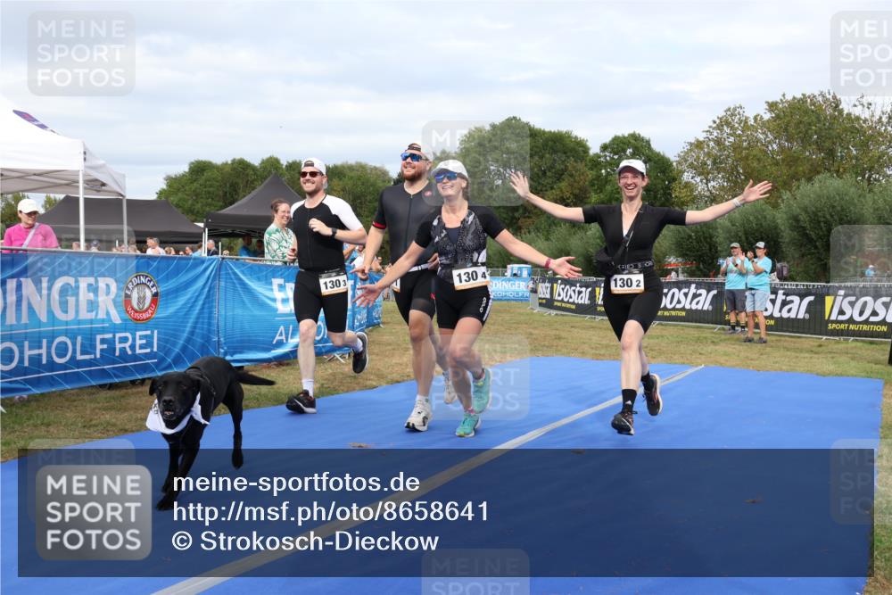 31.08.2025 - Elbe Triathlon Hamburg Strokosch-Dieckow http://msf.ph/oto/8658641 31.08.2025 16:40:18 Ziel  meine-sportfotos.de