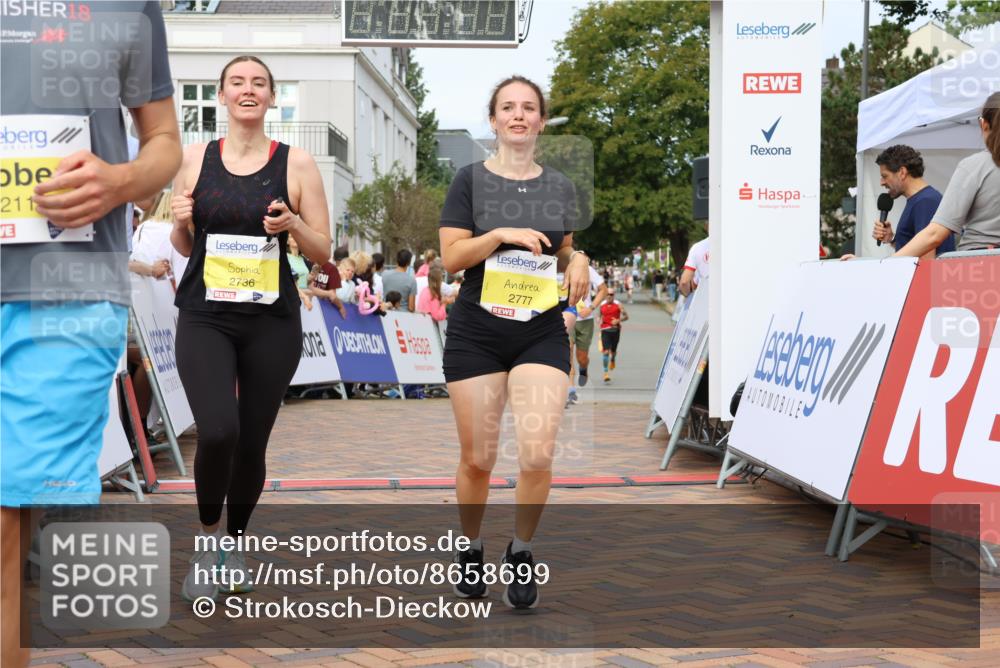 31.08.2025 - 21. Blankeneser Heldenlauf Strokosch-Dieckow http://msf.ph/oto/8658699 31.08.2025 10:26:06 Ziel 2736, 2777, 2342, 2671, 2193, 2447, 2119, 2118 meine-sportfotos.de