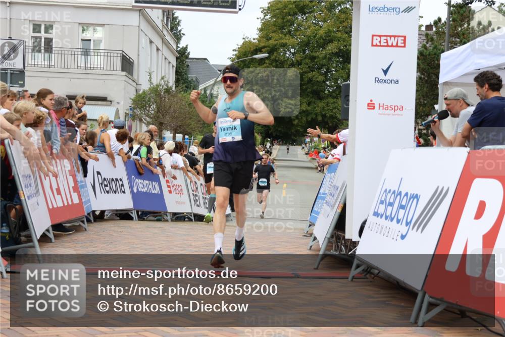 31.08.2025 - 21. Blankeneser Heldenlauf Strokosch-Dieckow http://msf.ph/oto/8659200 31.08.2025 11:54:32 Ziel 4196, 4036 meine-sportfotos.de
