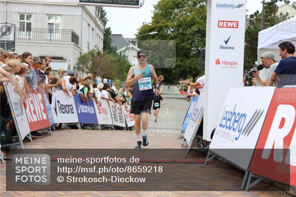 31.08.2025 - 21. Blankeneser Heldenlauf Strokosch-Dieckow http://msf.ph/oto/8659218 31.08.2025 11:54:31 Ziel 4196, 4036 meine-sportfotos.de