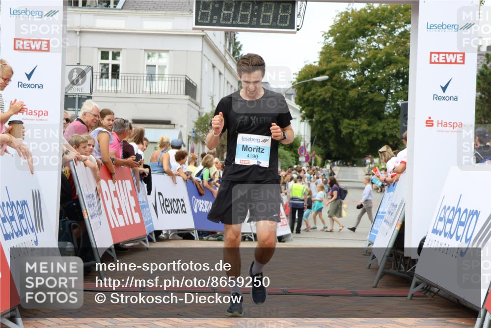 31.08.2025 - 21. Blankeneser Heldenlauf Strokosch-Dieckow http://msf.ph/oto/8659250 31.08.2025 11:53:15 Ziel 4190 meine-sportfotos.de