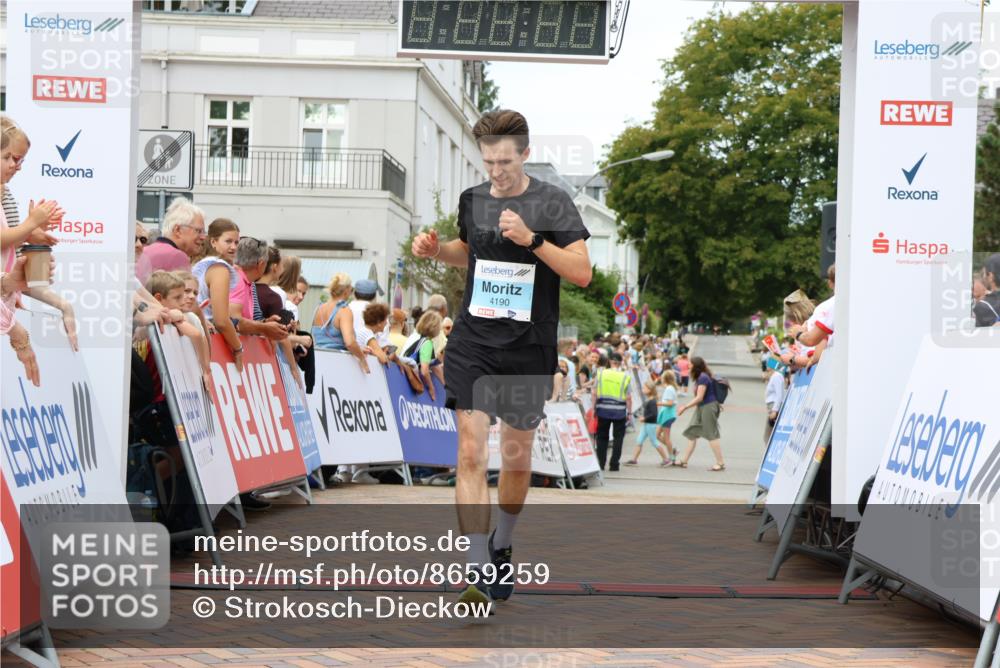 31.08.2025 - 21. Blankeneser Heldenlauf Strokosch-Dieckow http://msf.ph/oto/8659259 31.08.2025 11:53:14 Ziel 4190 meine-sportfotos.de