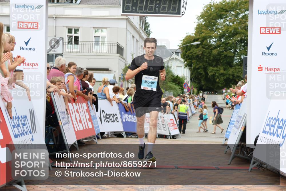 31.08.2025 - 21. Blankeneser Heldenlauf Strokosch-Dieckow http://msf.ph/oto/8659271 31.08.2025 11:53:14 Ziel 4190 meine-sportfotos.de