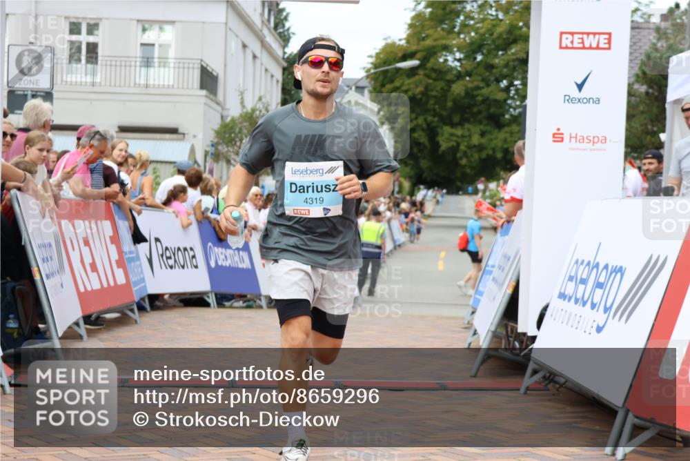 31.08.2025 - 21. Blankeneser Heldenlauf Strokosch-Dieckow http://msf.ph/oto/8659296 31.08.2025 11:52:03 Ziel 4319 meine-sportfotos.de