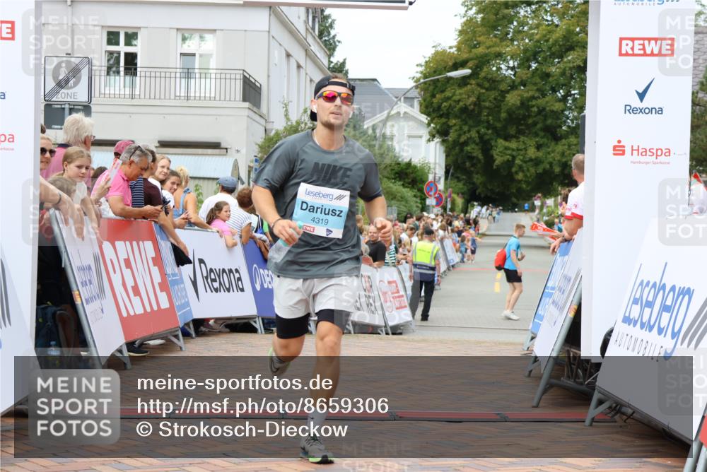 31.08.2025 - 21. Blankeneser Heldenlauf Strokosch-Dieckow http://msf.ph/oto/8659306 31.08.2025 11:52:03 Ziel 4319 meine-sportfotos.de