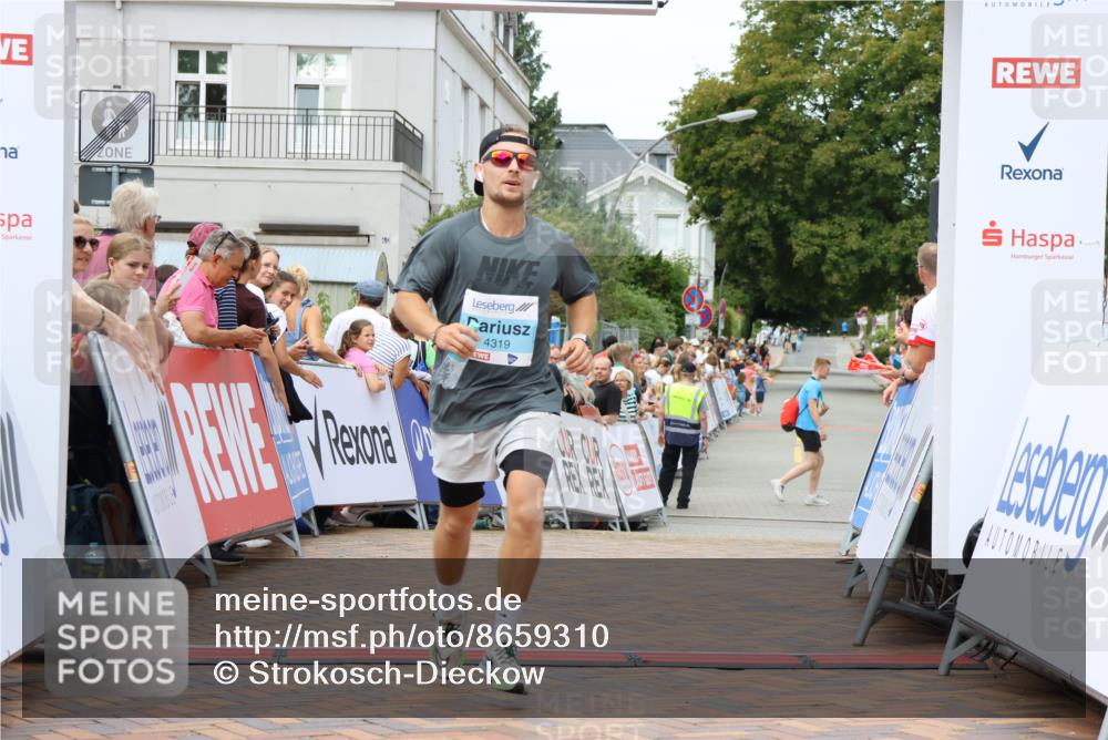 31.08.2025 - 21. Blankeneser Heldenlauf Strokosch-Dieckow http://msf.ph/oto/8659310 31.08.2025 11:52:03 Ziel 4319 meine-sportfotos.de