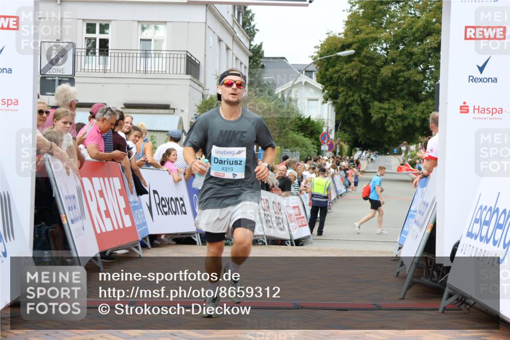 31.08.2025 - 21. Blankeneser Heldenlauf Strokosch-Dieckow http://msf.ph/oto/8659312 31.08.2025 11:52:03 Ziel 4319 meine-sportfotos.de