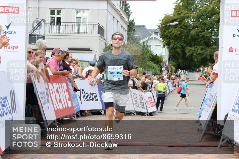 31.08.2025 - 21. Blankeneser Heldenlauf Strokosch-Dieckow http://msf.ph/oto/8659316 31.08.2025 11:52:02 Ziel 4319 meine-sportfotos.de