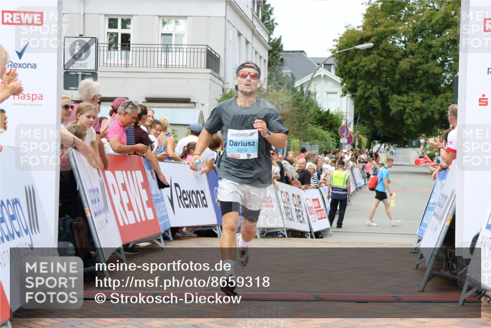 31.08.2025 - 21. Blankeneser Heldenlauf Strokosch-Dieckow http://msf.ph/oto/8659318 31.08.2025 11:52:02 Ziel 4319 meine-sportfotos.de