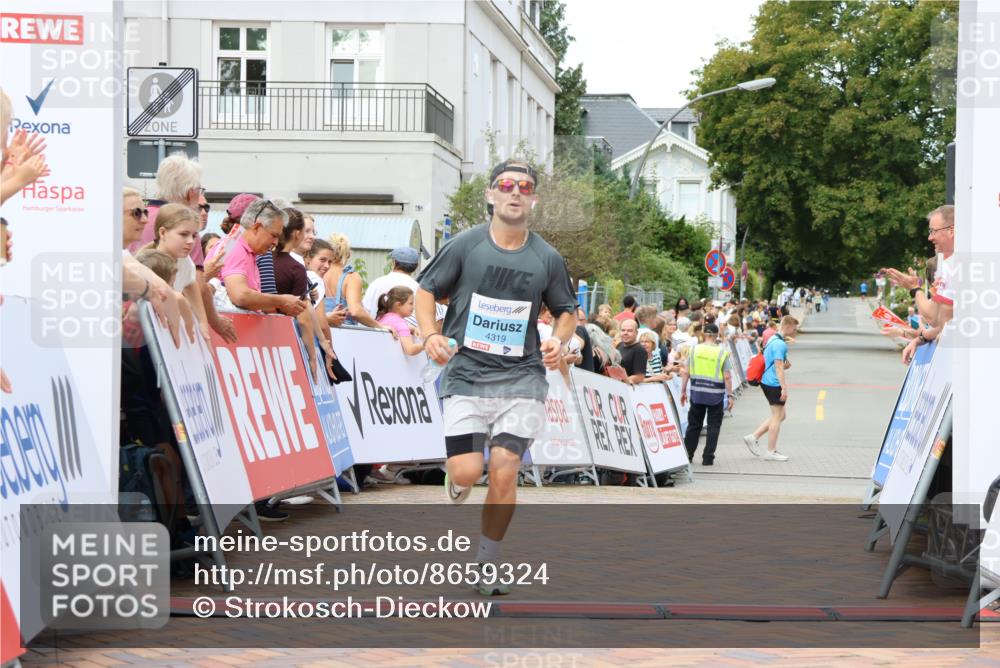 31.08.2025 - 21. Blankeneser Heldenlauf Strokosch-Dieckow http://msf.ph/oto/8659324 31.08.2025 11:52:02 Ziel 4319 meine-sportfotos.de