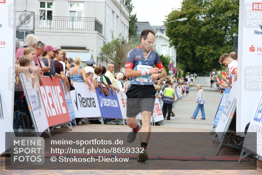 31.08.2025 - 21. Blankeneser Heldenlauf Strokosch-Dieckow http://msf.ph/oto/8659332 31.08.2025 11:50:24 Ziel 4342 meine-sportfotos.de