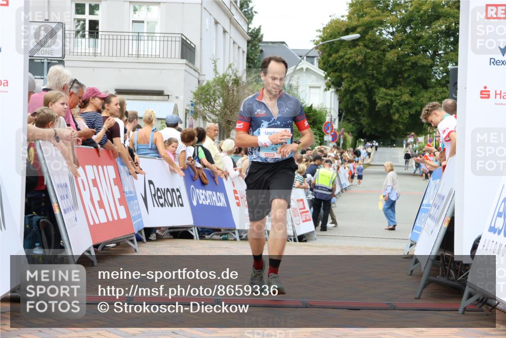 31.08.2025 - 21. Blankeneser Heldenlauf Strokosch-Dieckow http://msf.ph/oto/8659336 31.08.2025 11:50:24 Ziel 4342 meine-sportfotos.de