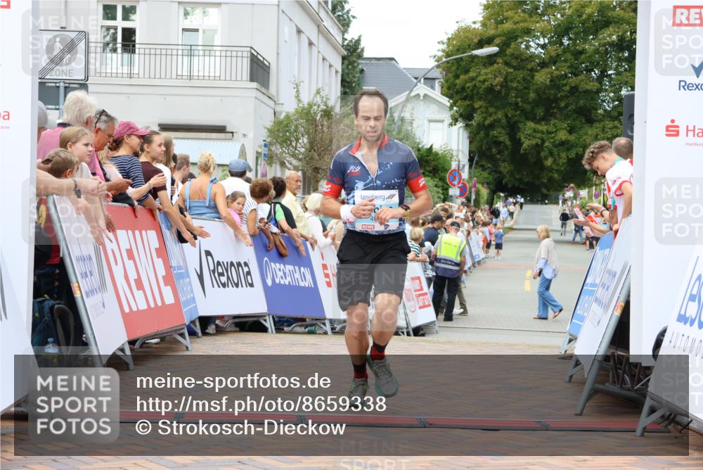 31.08.2025 - 21. Blankeneser Heldenlauf Strokosch-Dieckow http://msf.ph/oto/8659338 31.08.2025 11:50:24 Ziel 4342 meine-sportfotos.de