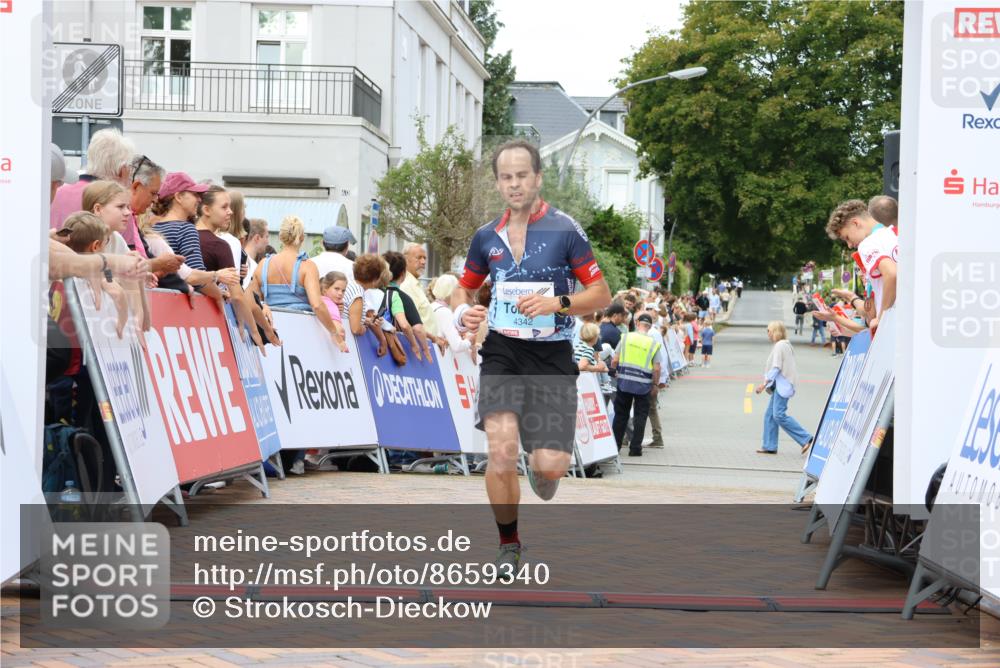 31.08.2025 - 21. Blankeneser Heldenlauf Strokosch-Dieckow http://msf.ph/oto/8659340 31.08.2025 11:50:24 Ziel 4342 meine-sportfotos.de