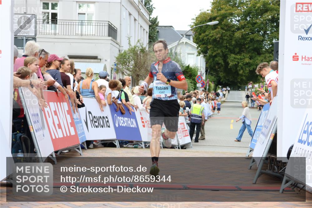 31.08.2025 - 21. Blankeneser Heldenlauf Strokosch-Dieckow http://msf.ph/oto/8659344 31.08.2025 11:50:24 Ziel 4342 meine-sportfotos.de