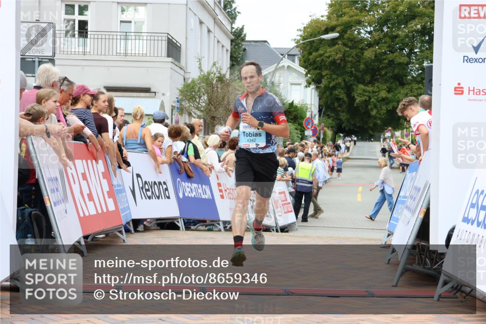 31.08.2025 - 21. Blankeneser Heldenlauf Strokosch-Dieckow http://msf.ph/oto/8659346 31.08.2025 11:50:24 Ziel 4342 meine-sportfotos.de