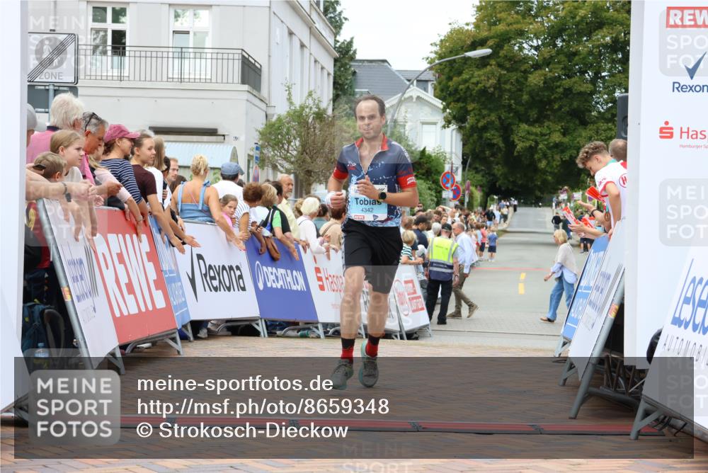31.08.2025 - 21. Blankeneser Heldenlauf Strokosch-Dieckow http://msf.ph/oto/8659348 31.08.2025 11:50:24 Ziel 4342 meine-sportfotos.de