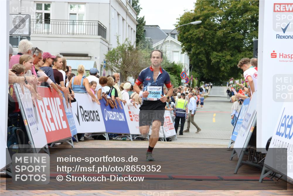 31.08.2025 - 21. Blankeneser Heldenlauf Strokosch-Dieckow http://msf.ph/oto/8659352 31.08.2025 11:50:23 Ziel 4342 meine-sportfotos.de