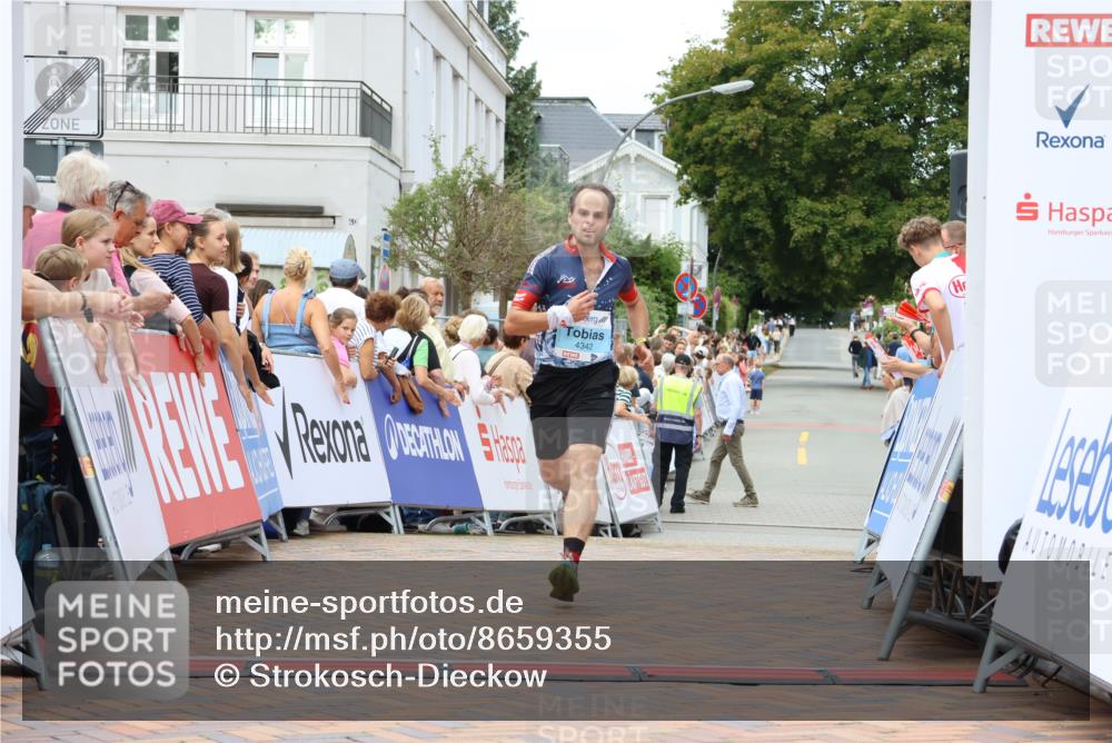 31.08.2025 - 21. Blankeneser Heldenlauf Strokosch-Dieckow http://msf.ph/oto/8659355 31.08.2025 11:50:23 Ziel 4342 meine-sportfotos.de