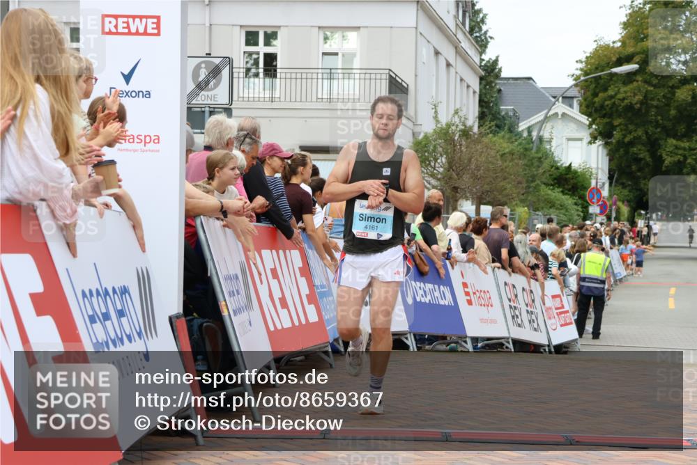 31.08.2025 - 21. Blankeneser Heldenlauf Strokosch-Dieckow http://msf.ph/oto/8659367 31.08.2025 11:49:52 Ziel 4161 meine-sportfotos.de
