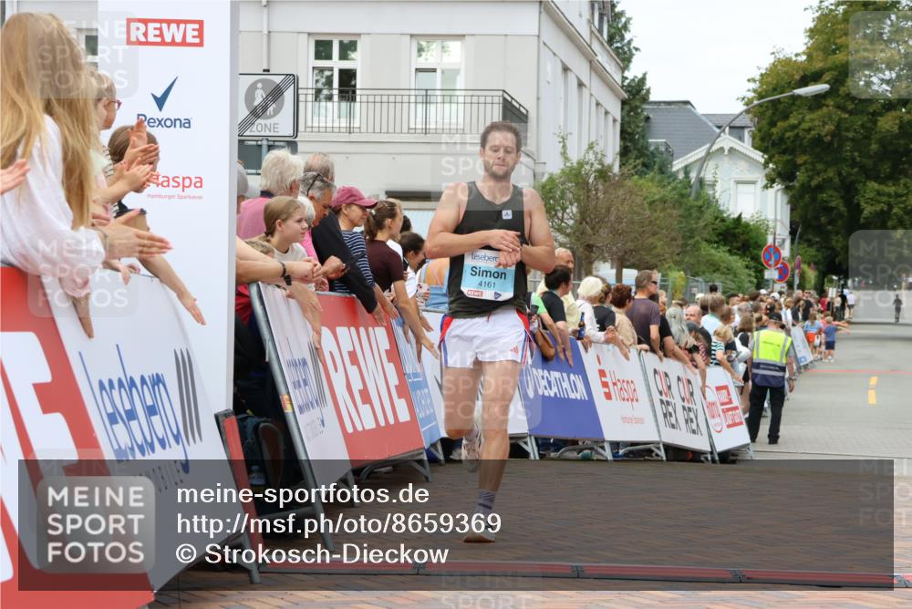 31.08.2025 - 21. Blankeneser Heldenlauf Strokosch-Dieckow http://msf.ph/oto/8659369 31.08.2025 11:49:51 Ziel 4161 meine-sportfotos.de