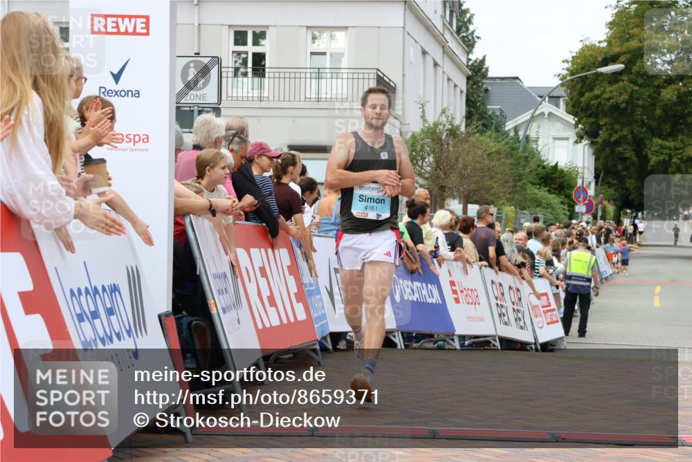 31.08.2025 - 21. Blankeneser Heldenlauf Strokosch-Dieckow http://msf.ph/oto/8659371 31.08.2025 11:49:51 Ziel 4161 meine-sportfotos.de
