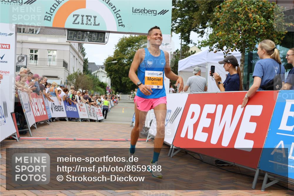 31.08.2025 - 21. Blankeneser Heldenlauf Strokosch-Dieckow http://msf.ph/oto/8659388 31.08.2025 11:49:20 Ziel 5611, 4045 meine-sportfotos.de