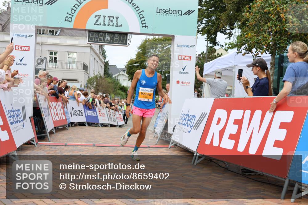 31.08.2025 - 21. Blankeneser Heldenlauf Strokosch-Dieckow http://msf.ph/oto/8659402 31.08.2025 11:49:19 Ziel 5611, 4045 meine-sportfotos.de