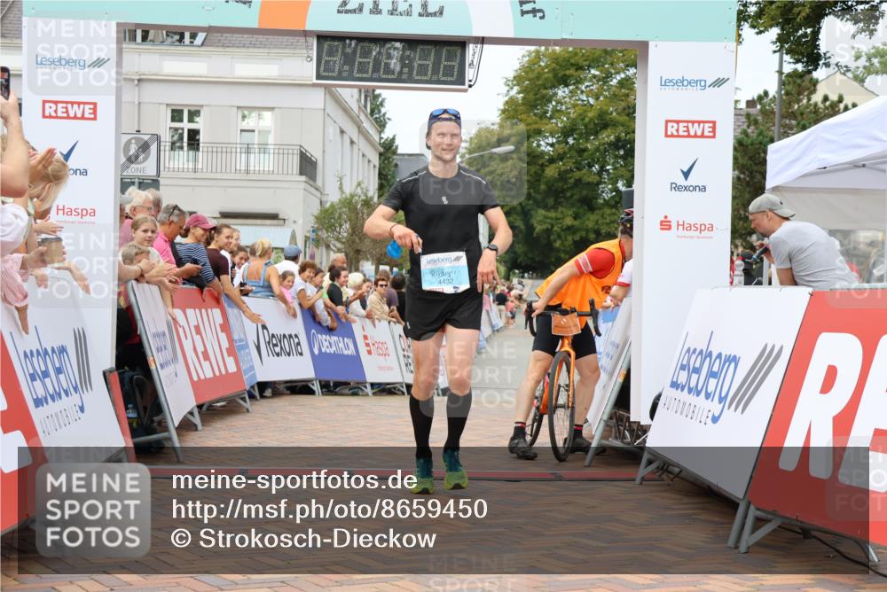 31.08.2025 - 21. Blankeneser Heldenlauf Strokosch-Dieckow http://msf.ph/oto/8659450 31.08.2025 11:49:04 Ziel 4432 meine-sportfotos.de