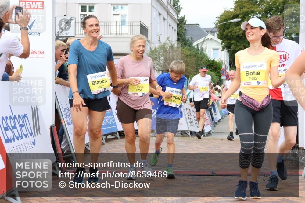 31.08.2025 - 21. Blankeneser Heldenlauf Strokosch-Dieckow http://msf.ph/oto/8659469 31.08.2025 10:29:50 Ziel 2683, 2322, 2248, 2250, 2423, 2422, 2705, 2455, 2545, 2544, 2514, 2603, 2602, 2532, 2334 meine-sportfotos.de