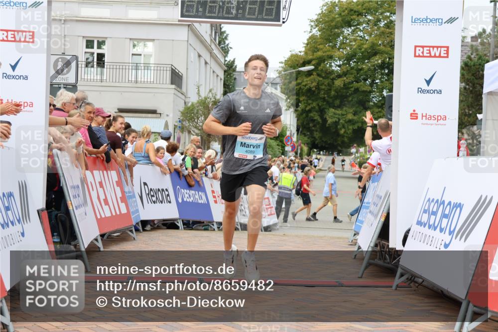 31.08.2025 - 21. Blankeneser Heldenlauf Strokosch-Dieckow http://msf.ph/oto/8659482 31.08.2025 11:48:36 Ziel 4089 meine-sportfotos.de