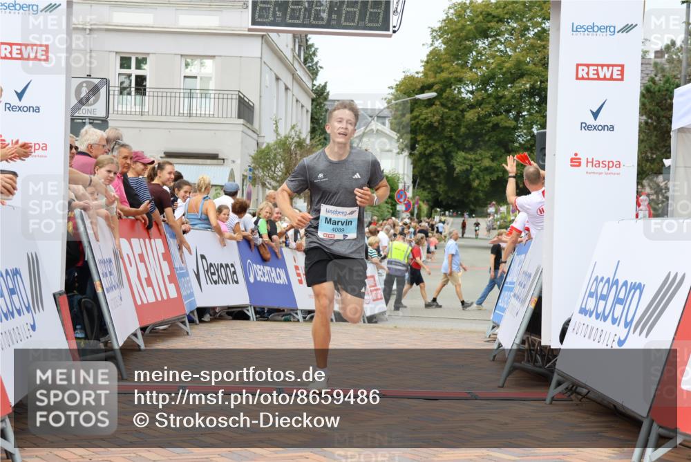 31.08.2025 - 21. Blankeneser Heldenlauf Strokosch-Dieckow http://msf.ph/oto/8659486 31.08.2025 11:48:36 Ziel 4089 meine-sportfotos.de