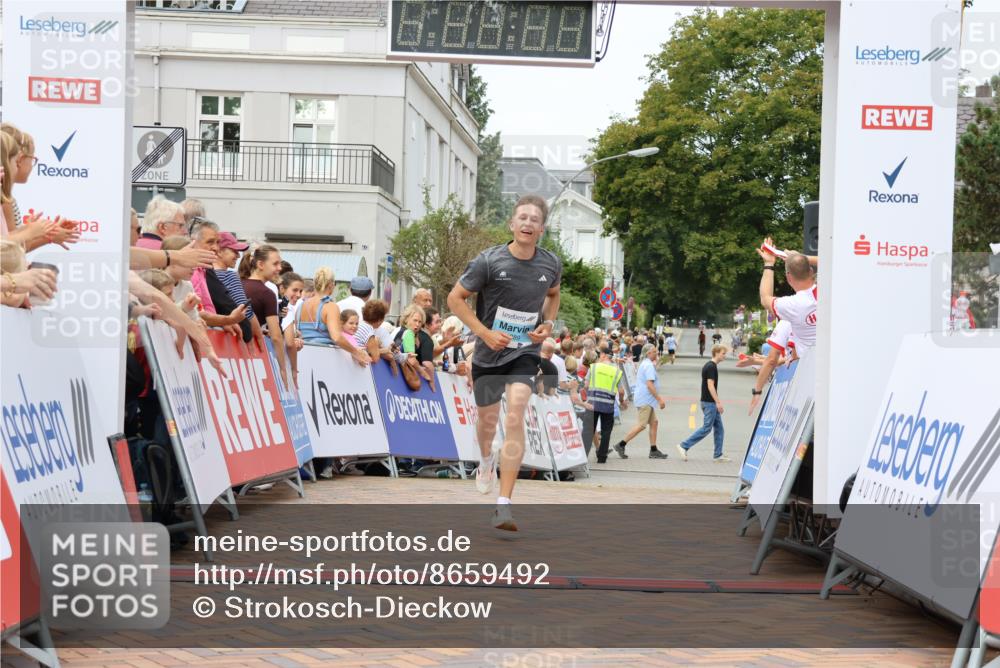 31.08.2025 - 21. Blankeneser Heldenlauf Strokosch-Dieckow http://msf.ph/oto/8659492 31.08.2025 11:48:35 Ziel 4089 meine-sportfotos.de