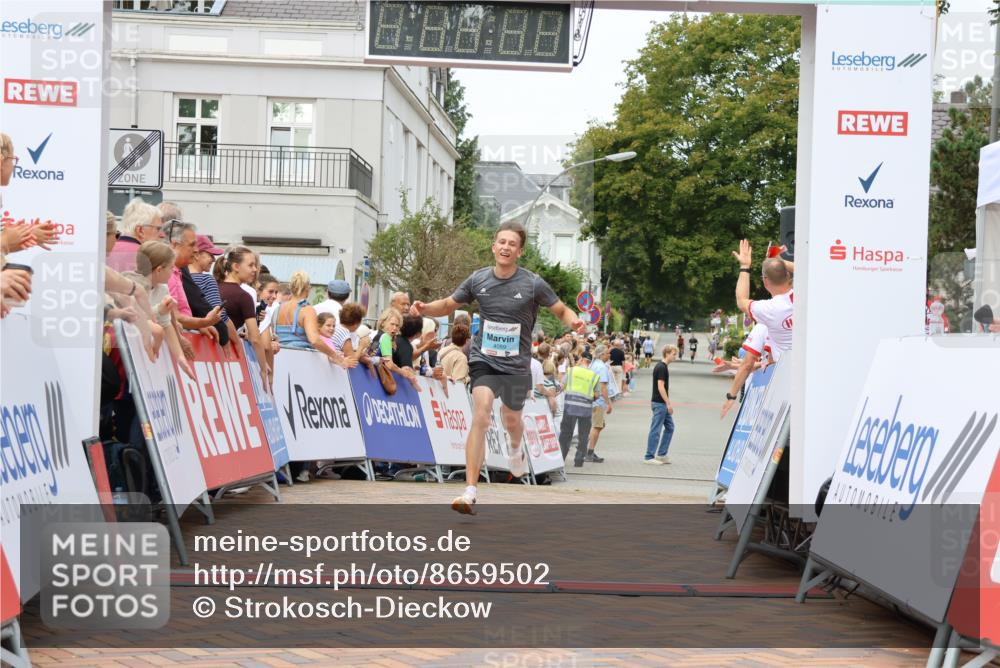31.08.2025 - 21. Blankeneser Heldenlauf Strokosch-Dieckow http://msf.ph/oto/8659502 31.08.2025 11:48:35 Ziel 4089 meine-sportfotos.de