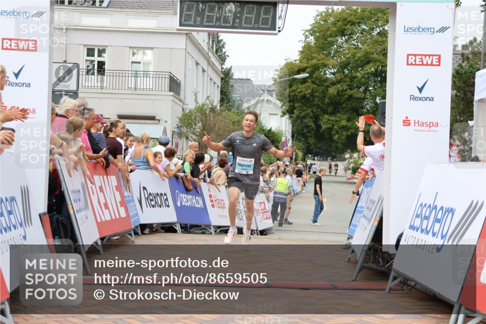 31.08.2025 - 21. Blankeneser Heldenlauf Strokosch-Dieckow http://msf.ph/oto/8659505 31.08.2025 11:48:35 Ziel 4089 meine-sportfotos.de