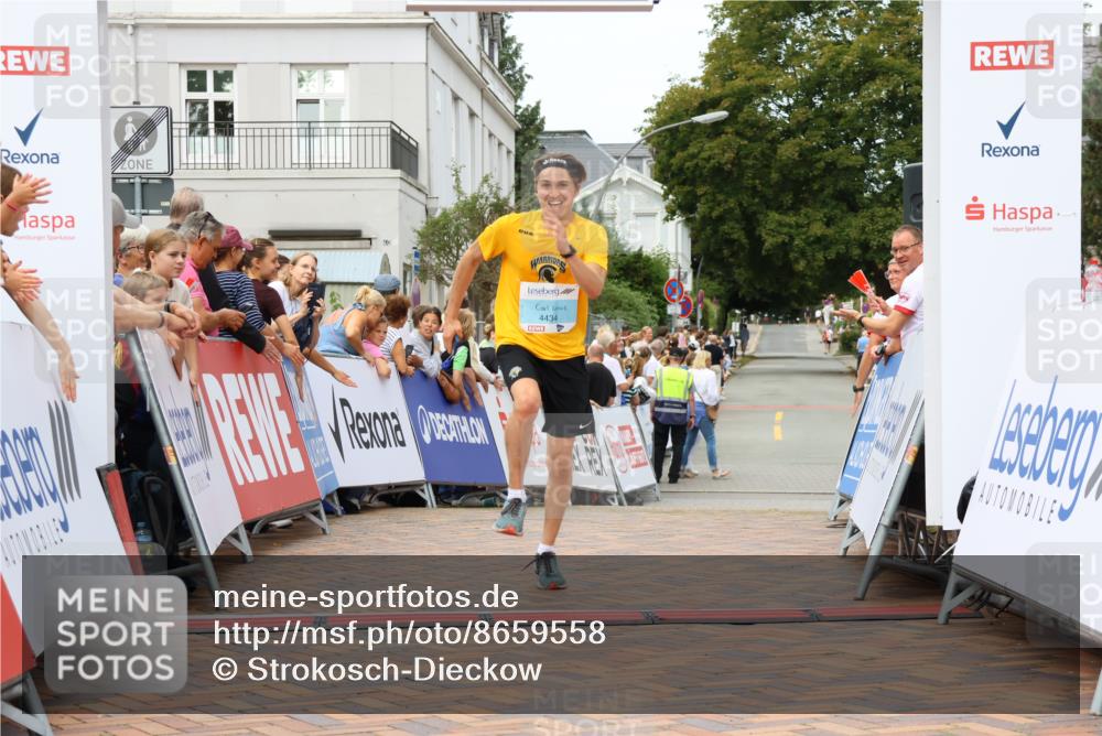 31.08.2025 - 21. Blankeneser Heldenlauf Strokosch-Dieckow http://msf.ph/oto/8659558 31.08.2025 11:47:22 Ziel 4434 meine-sportfotos.de