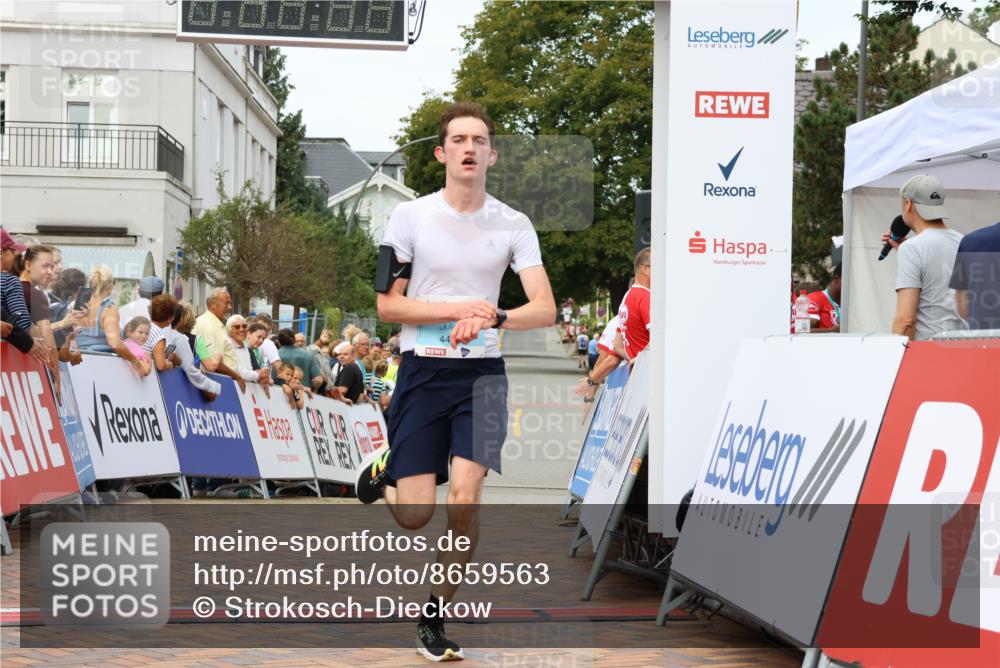 31.08.2025 - 21. Blankeneser Heldenlauf Strokosch-Dieckow http://msf.ph/oto/8659563 31.08.2025 11:47:07 Ziel 4428 meine-sportfotos.de