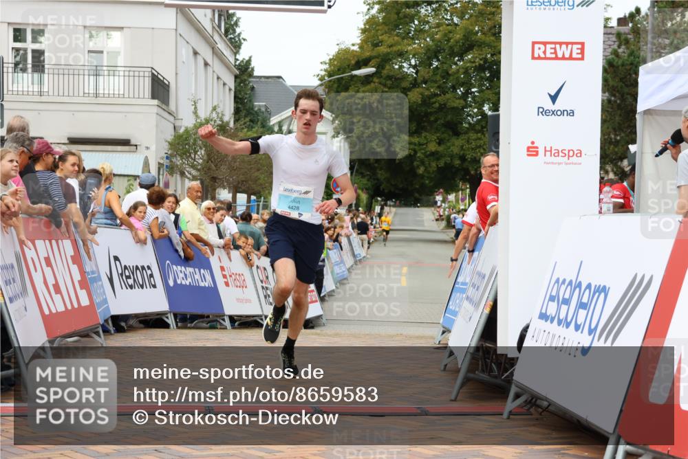 31.08.2025 - 21. Blankeneser Heldenlauf Strokosch-Dieckow http://msf.ph/oto/8659583 31.08.2025 11:47:07 Ziel 4428 meine-sportfotos.de