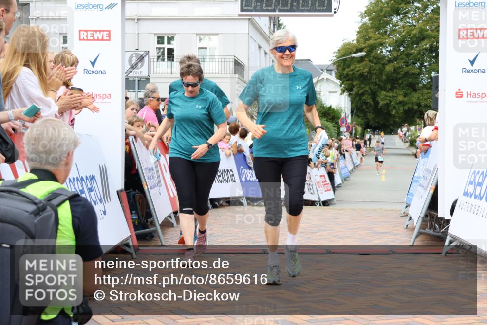 31.08.2025 - 21. Blankeneser Heldenlauf Strokosch-Dieckow http://msf.ph/oto/8659616 31.08.2025 11:46:42 Ziel 4069 meine-sportfotos.de