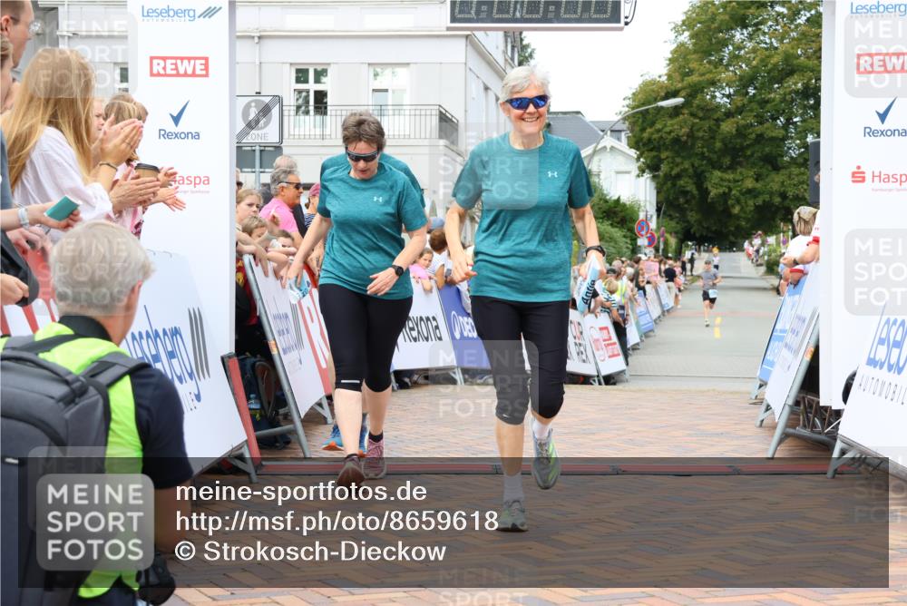 31.08.2025 - 21. Blankeneser Heldenlauf Strokosch-Dieckow http://msf.ph/oto/8659618 31.08.2025 11:46:41 Ziel 4069 meine-sportfotos.de