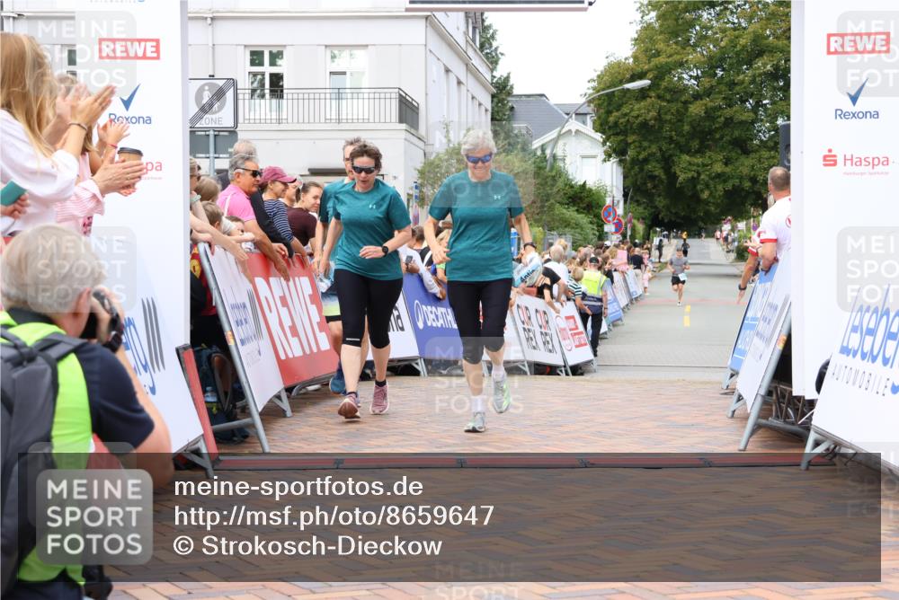 31.08.2025 - 21. Blankeneser Heldenlauf Strokosch-Dieckow http://msf.ph/oto/8659647 31.08.2025 11:46:40 Ziel 4069 meine-sportfotos.de