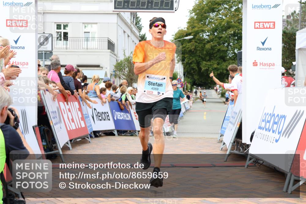 31.08.2025 - 21. Blankeneser Heldenlauf Strokosch-Dieckow http://msf.ph/oto/8659659 31.08.2025 11:46:36 Ziel 4069 meine-sportfotos.de