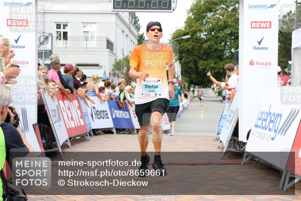31.08.2025 - 21. Blankeneser Heldenlauf Strokosch-Dieckow http://msf.ph/oto/8659661 31.08.2025 11:46:36 Ziel 4069 meine-sportfotos.de