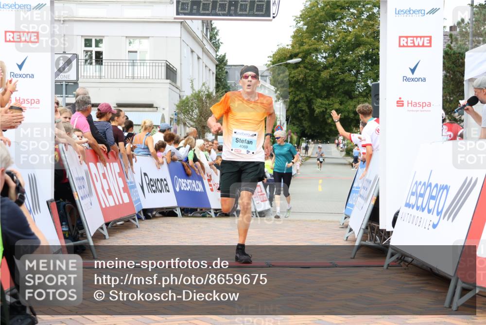 31.08.2025 - 21. Blankeneser Heldenlauf Strokosch-Dieckow http://msf.ph/oto/8659675 31.08.2025 11:46:36 Ziel 4069 meine-sportfotos.de